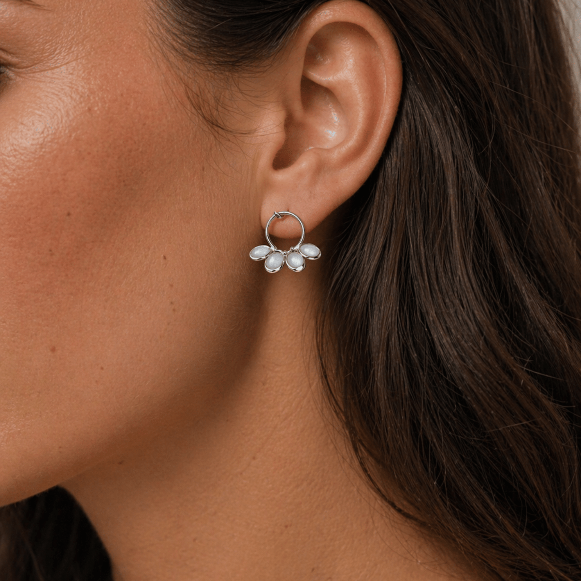 Mini Pearl Hoop Earrings - Halemi & Co.