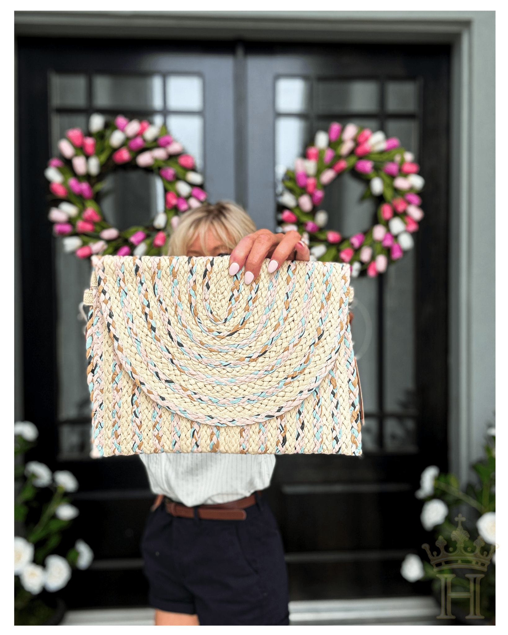 Multi Pattern Straw Envelope Crossbody - Halemi &amp; Co.