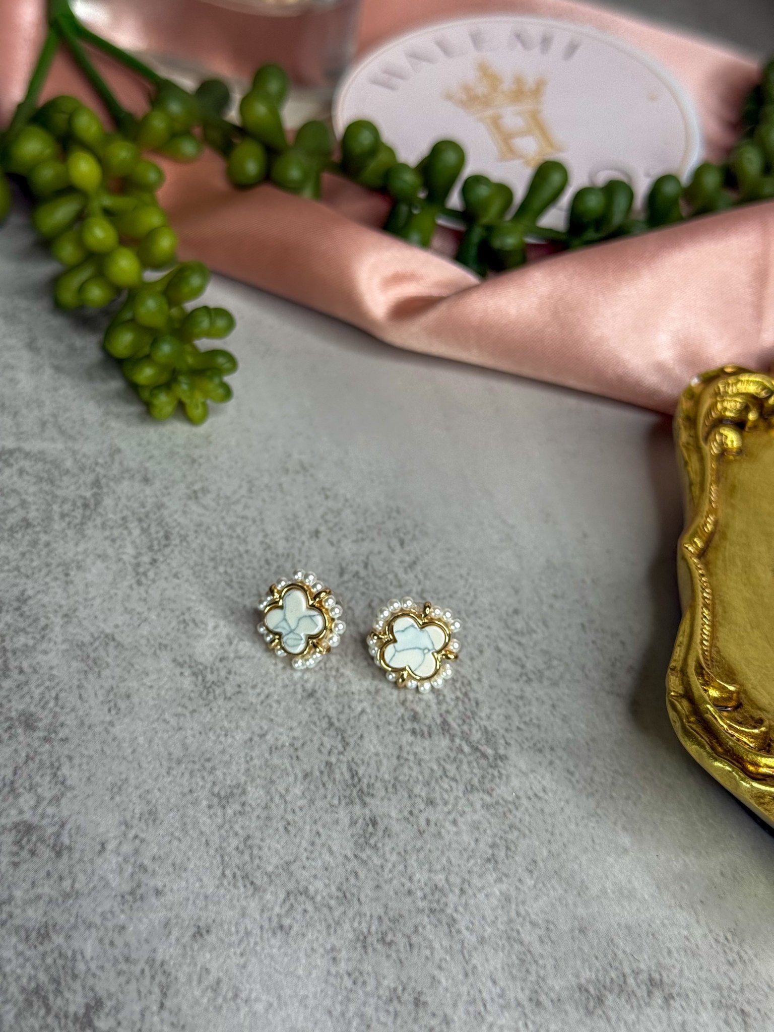Pearl Trim Clover Earrings - Halemi & Co.